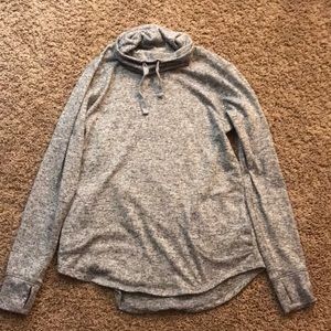 gray turtleneck sweatshirt